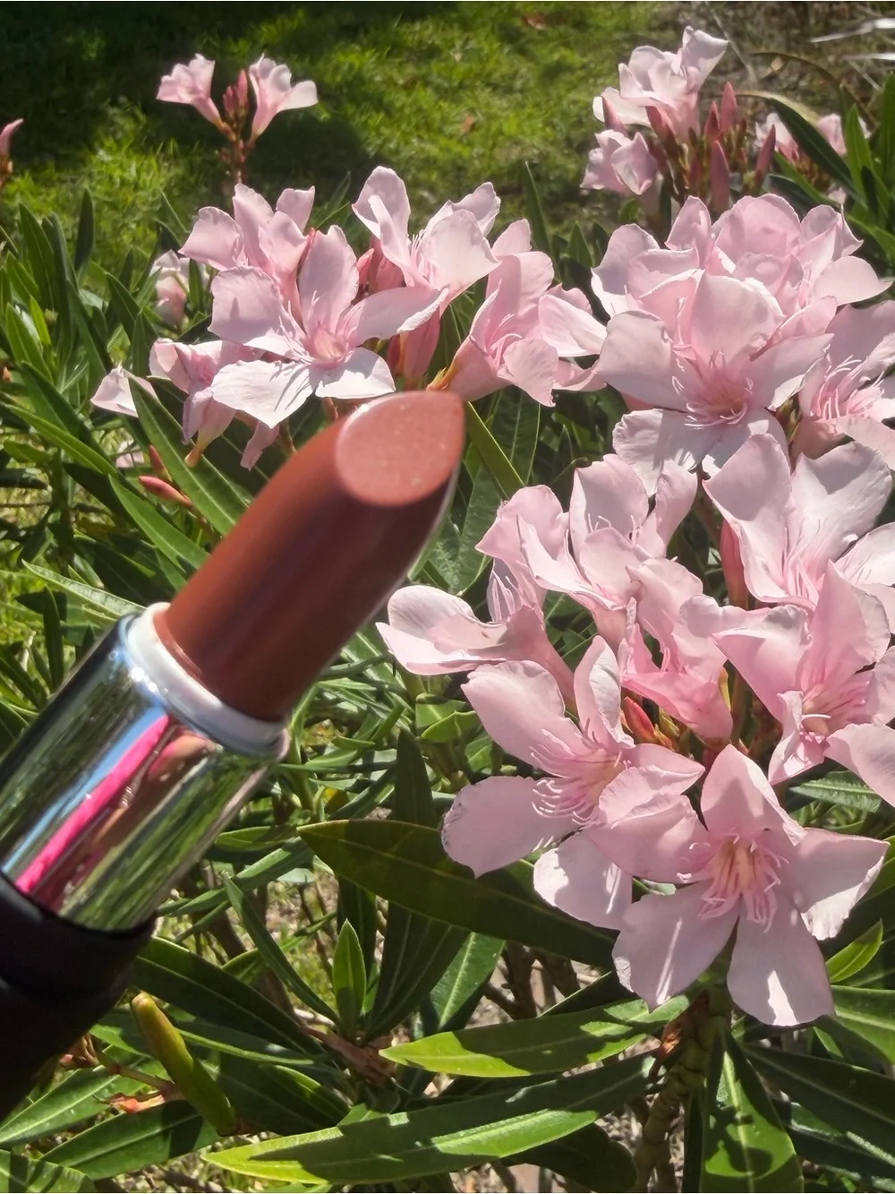 MENTED COSMETICS Peach Please Semi Matte Lipstick — Warm Terracotta Nude